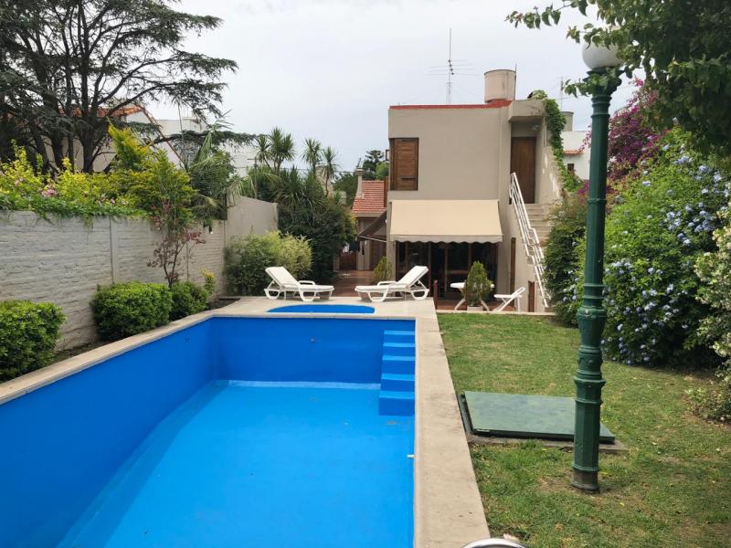 Casa en Venta en La Plata (Casco Urbano) Barrio Norte sobre calle 34,  buenos aires - InmoBusqueda